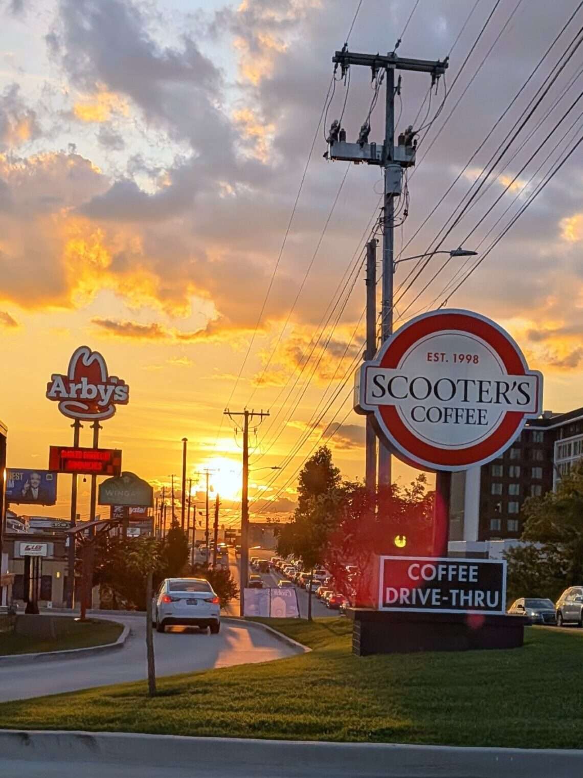 Can traffic delays lead to better arrival times?